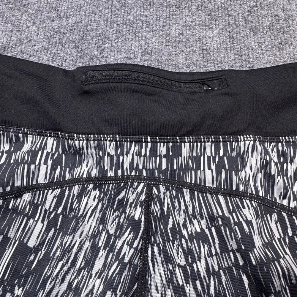 Nike Dri-FIT Running Leggings Womens Small Black White Abstract Mesh Crop‎